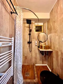 Old Town City Center Apartments - Braşov - 3