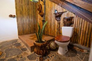 Shambala Madagascar: Beachfront Lodge And Adventures - Ambolobozo - 7