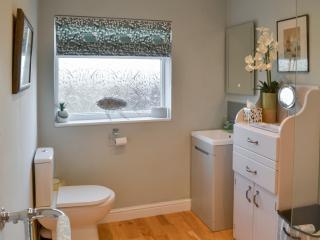 Grooms Cottage - Choppington - 2