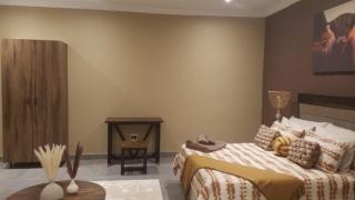 South Gate Lodge - 8