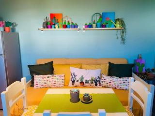 GoAtAndros Colourful One-Bedroom Apartment in Gavrio - 0