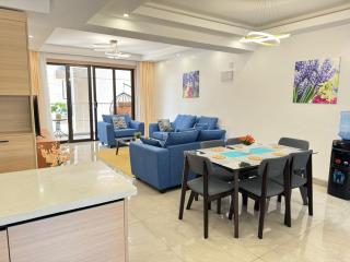 CRYSTAL Roomies - Nairobi - 5