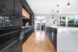Stylish warm house in north Hamilton - Hamilton - 9