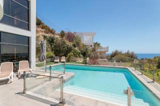 Villa Olivia with amazing sea- and coast views and private swimming pool! - El Campello - 1