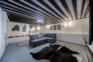 Converted Cinema room into studio apartment - Kenton - 8