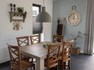 Villa on the water near the Veluwemeer - 8