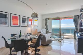 2-Br sea view private parking walk to beaches - 0