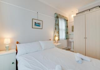 Ecila - Salcombe - 2