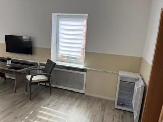 Doppelzimmer mit Bad- Fernseher - 5