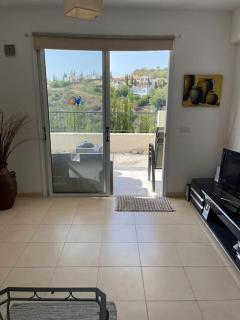 2 bed apt mountains and costal views with pool - Pafos - 3
