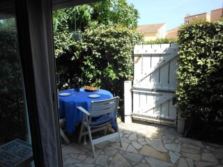 APPT 3 PIECES 42m2 + TERRASSE 9m2 REF 4044 - Le Castellas - 1