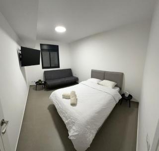 פנינה בשדרה - 3