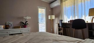 Nuçi's Place 3, cozy 1 bedroom apartment with balcony near Bllok - Tirana - 7