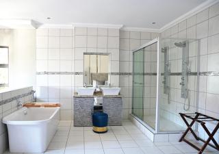 Omni The Pillar Boutique Hotel - 1