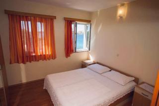 Apartmani Kaštel - Stara Novalja - 1