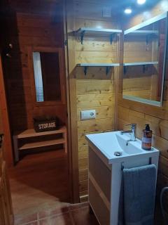 Casita de madera - 8