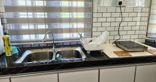 Beril Homestay Full Aircond, Free Wifi, Netflix, Water Filter - 2