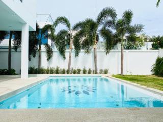 TagVilla Palm Spring Villa in Pattaya 06 Bedroom - South Pattaya - 0