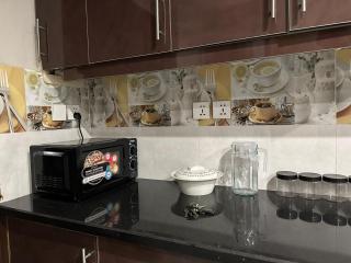Apartment In Bahria Town - Lahore - 2