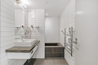 Modern Executive Living in Pounamu - Queenstown - 1