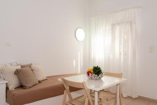 Elio B 1BDR Apt with Garden 1 min from the beach by Hospi - Iráclio - 6
