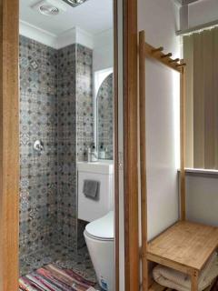 Sandy Bay Escape - Hobart - 5