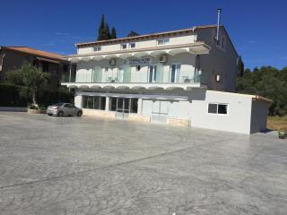 Terpsichore Boutique Appartments - Dassia - 7