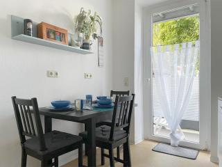 Gemütliches Apartment, Seenähe, WM, WLAN, Balkon - 4