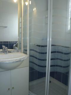 APPT 2 PIECES 28m2 + LOGGIA 7m2 REF 4013 - Le Castellas - 4
