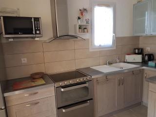 APPT 2 PIECES 28m2 + LOGGIA 7m2 REF 4013 - Le Castellas - 1