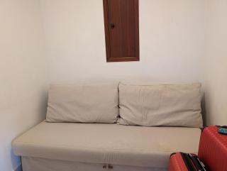 FREE WIFI -Estrela Lapa- TRAM 28 - Lisboa - 1