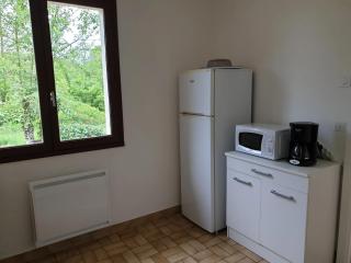 Maison charmante à Seigy, vue sur jardin, accepte animaux. - Seigy - 6