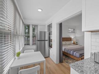Shadyside, Central !5 Stylish and Bright Studio With Free Parking - 5