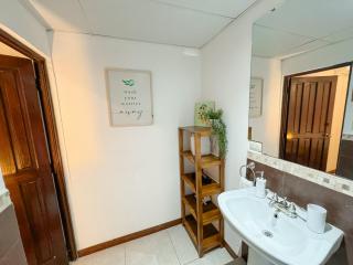 Casa 46 - Escalon - San Salvador - 3