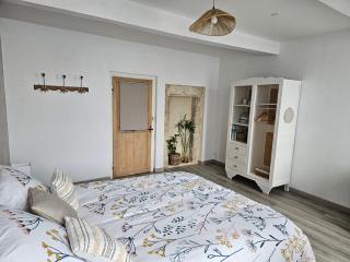 grande chambre confort les arcades - Saint-Clar - 0