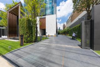 Elegant 2 bedroom Central NaNa - Bangkok - 1
