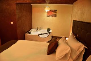 Avenia Restaurant & Apartments - 2