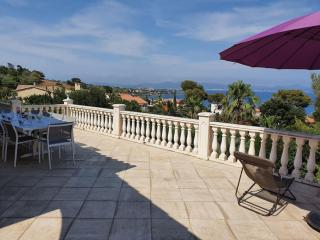 VILLA 4 Étoiles , La Caravelle , Mer à 400 metres , été du Dimanche au Dimanche - Saint-Peïre-sur-Mer - 5