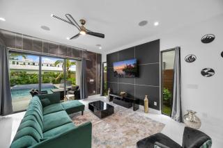 Elements Las Olas w Pool and Spa Near Beach - Fort Lauderdale - 8