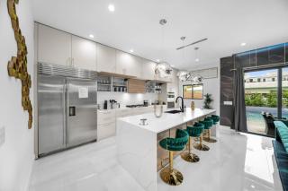 Elements Las Olas w Pool and Spa Near Beach - Fort Lauderdale - 2