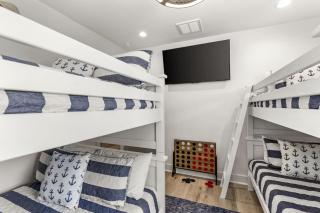 Captains Quarters Close to Beach and Bay - Galveston - 3