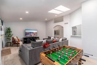 Luxury Scottsdale Retreat Heated Pool and Mini Golf - Phoenix - 2