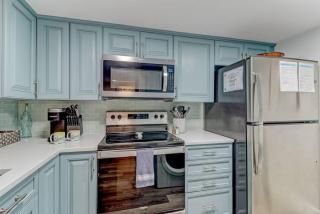 Amelia Surf and Racquet Club Condo - Oceanfront - Pools - Tennis Courts - Sleeps 4 - 8