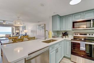 Amelia Surf and Racquet Club Condo - Oceanfront - Pools - Tennis Courts - Sleeps 4 - Fernandina Beach - 6
