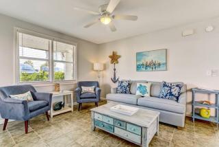South Beach Cabana Down - Patio - Pool - Located Across Street from Beach - Fernandina Beach - 8