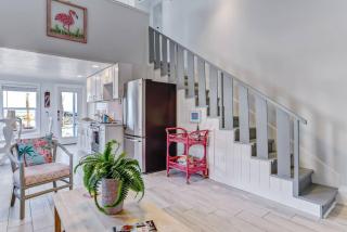 Flamingo Loft - Charming Oceanfront Loft - Multiple Decks - Private Beach Access - 2