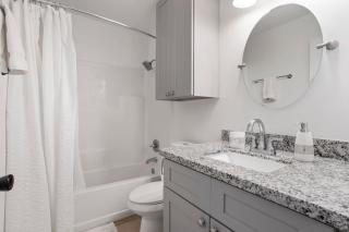 Delightful Apartment in Iowa, LA - Apartment 4 - Iowa - 4