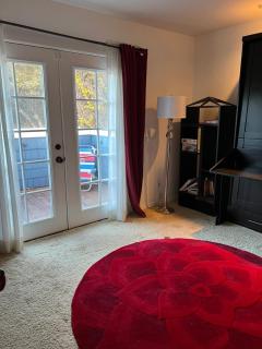 Best garden view and Ocean view and sounds-hot tub-bbq-sleeps 6 - Shelter Cove - 3
