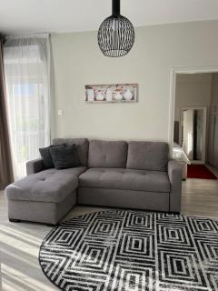 Cozy Apartment by the sea - 6