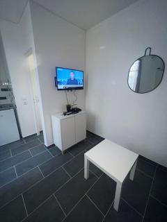 Studio Cosy refait à neuf Levallois - Levallois-Perret - 6